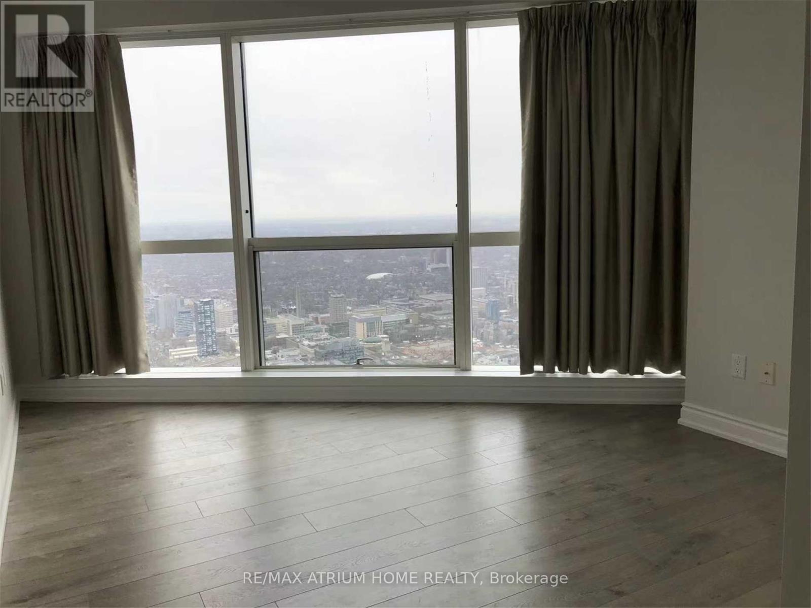 Photo 7 of 7216 388 Yonge Street, Toronto ON