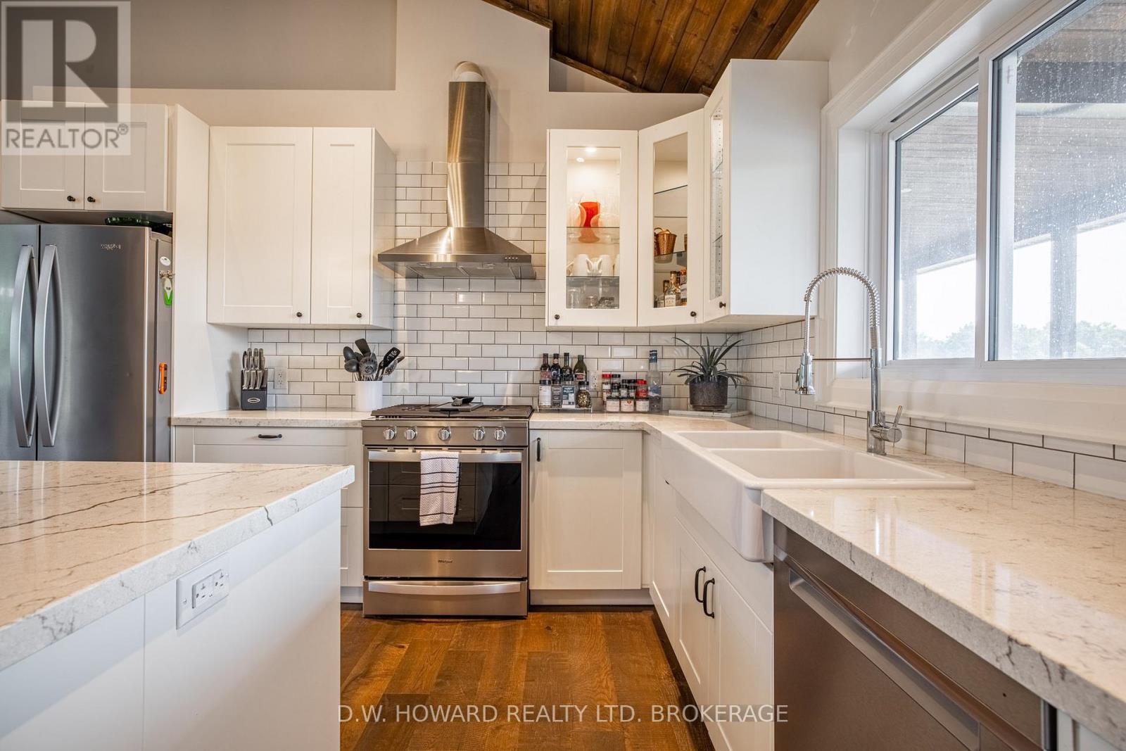 Photo 9 of 1599 Teal Road, Fort Erie ON