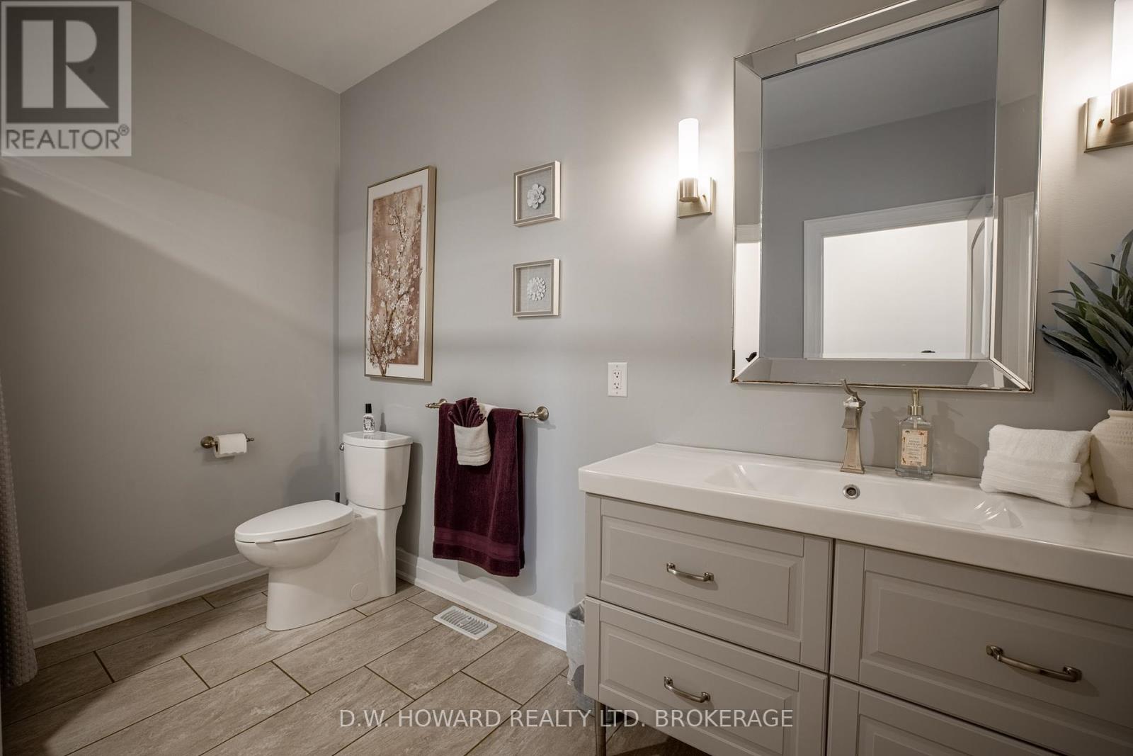 Photo 21 of 1599 Teal Road, Fort Erie ON