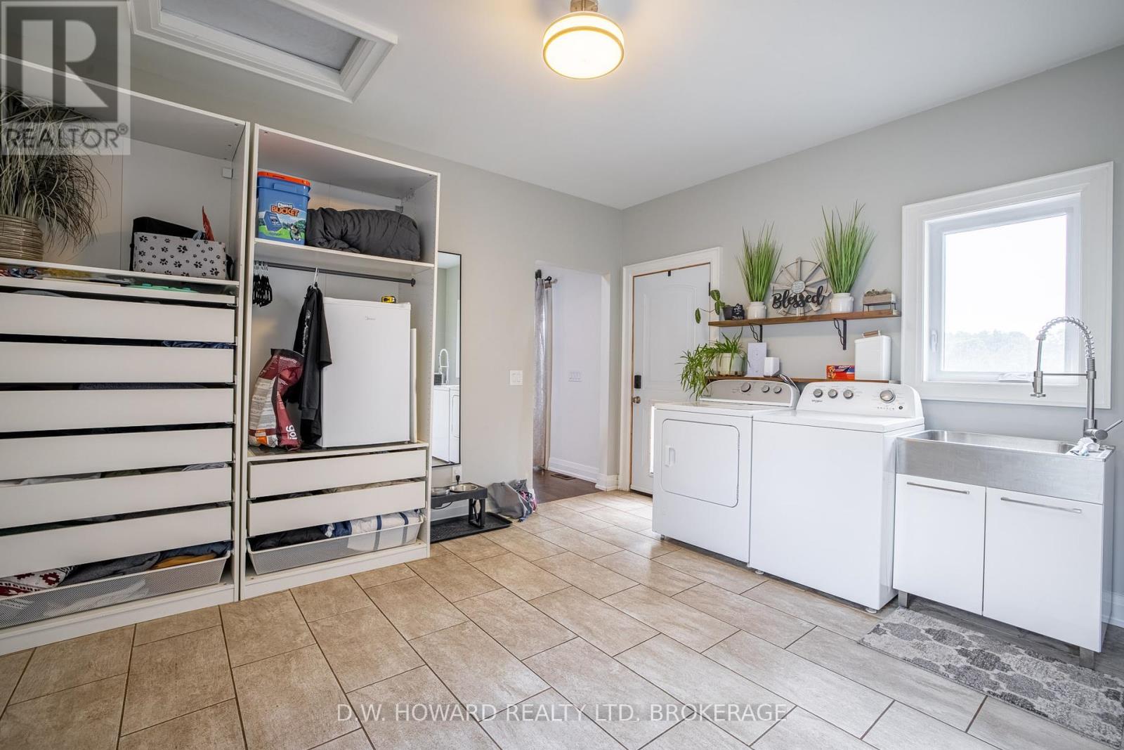 Photo 43 of 1599 Teal Road, Fort Erie ON