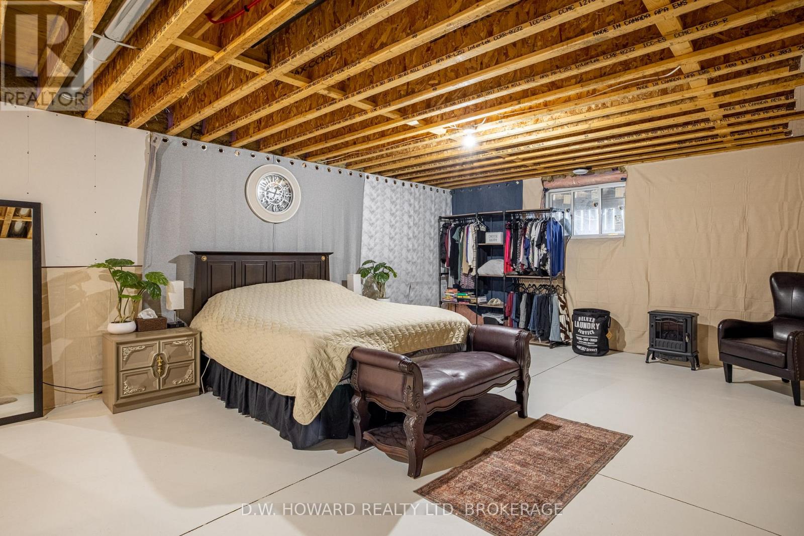 Photo 4 of 1599 Teal Road, Fort Erie ON