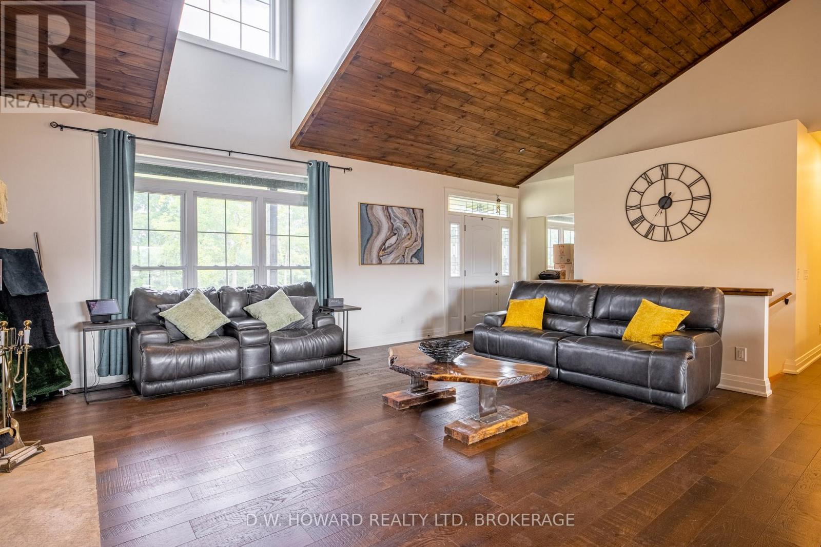 Photo 7 of 1599 Teal Road, Fort Erie ON
