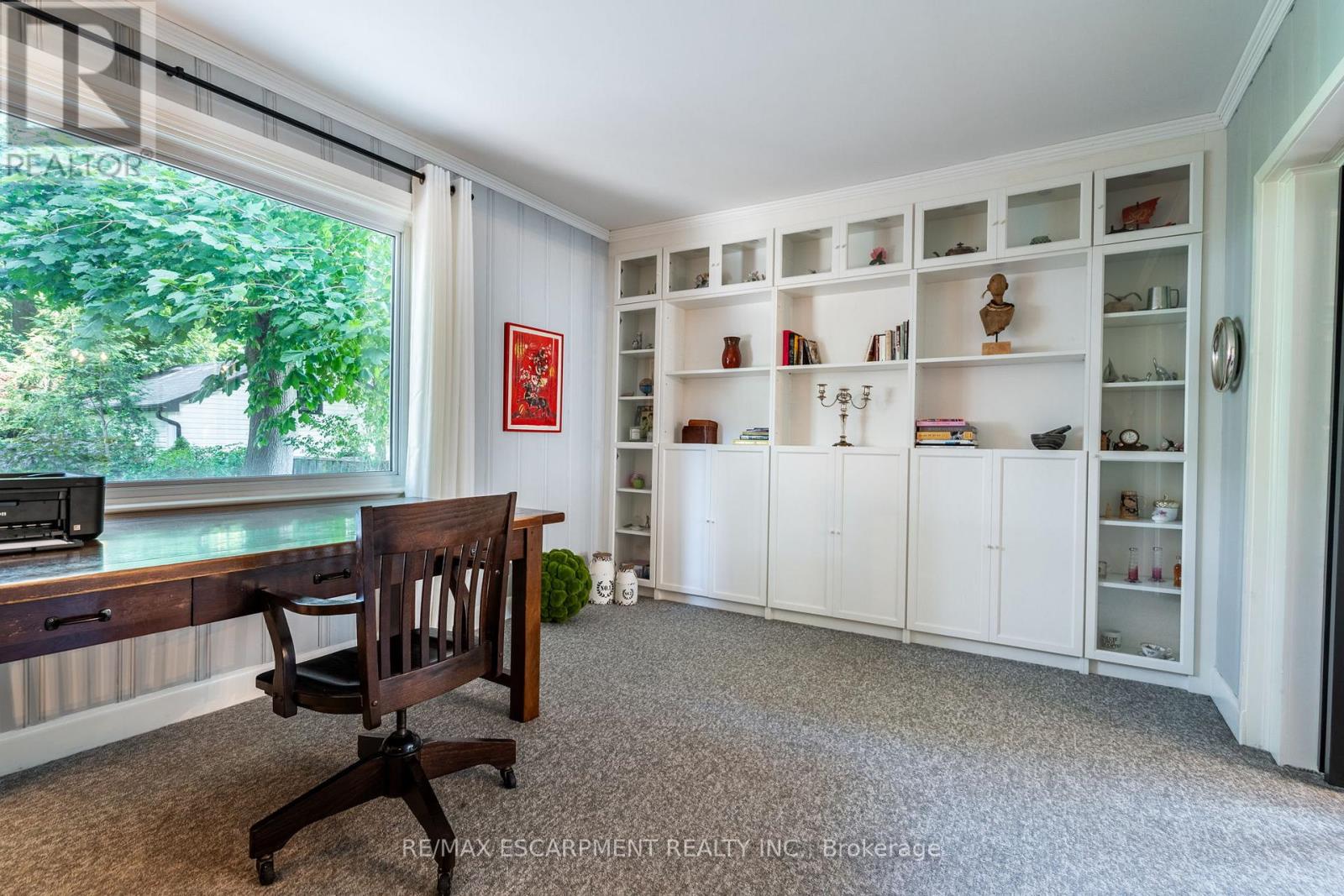 Photo 48 of 60 Inverness Avenue W, Hamilton ON