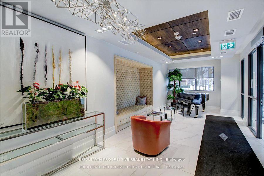 Photo 30 of 301 3 Southvale Drive, Toronto ON