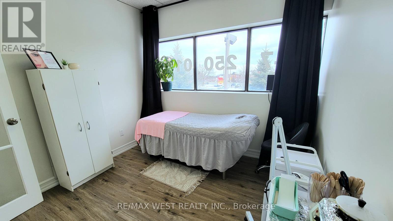 Photo 7 of 3702 Kingston Road, Toronto ON