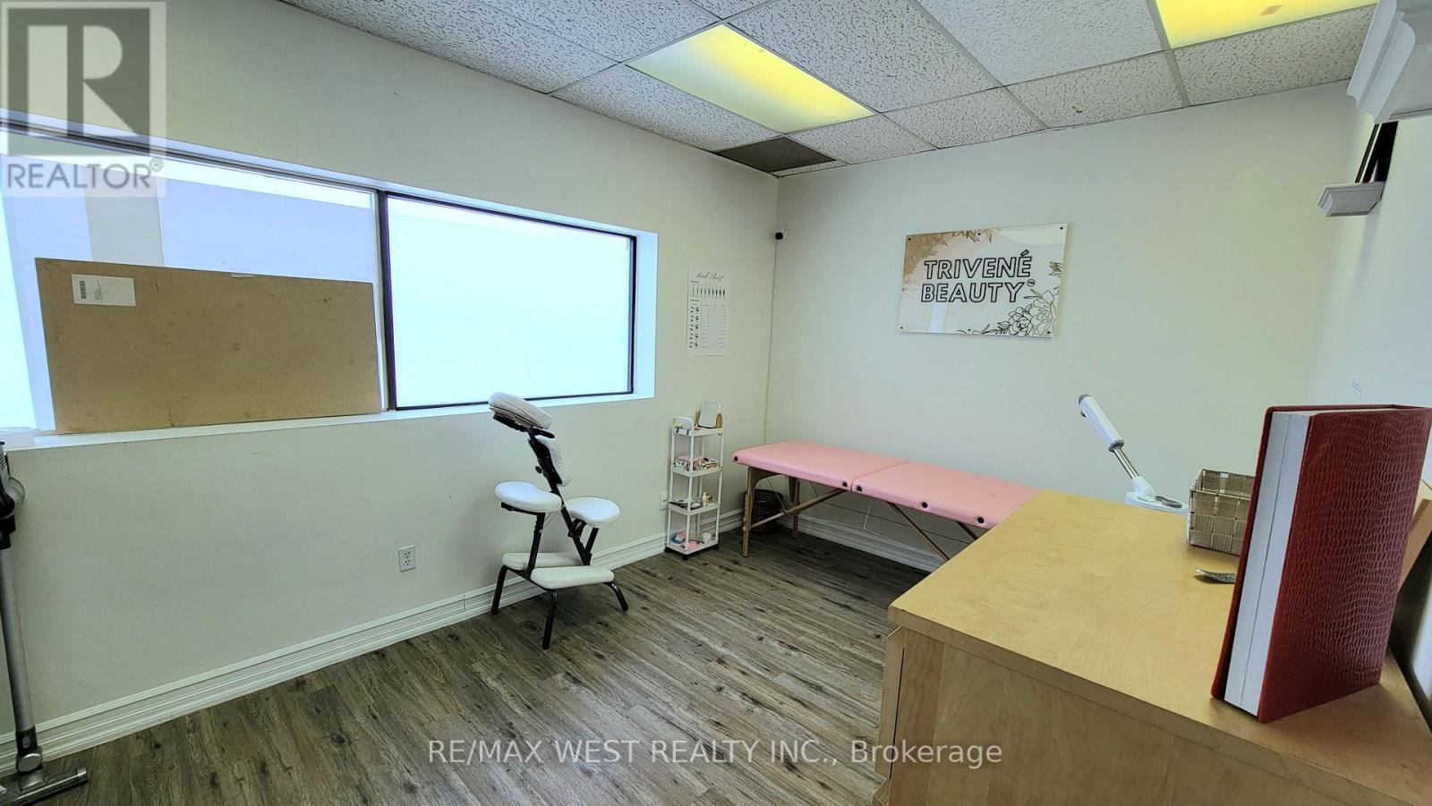 Photo 25 of 3702 Kingston Road, Toronto ON