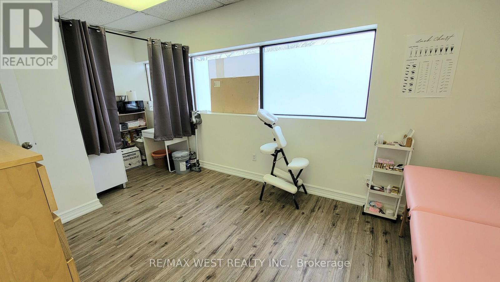 Photo 11 of 3702 Kingston Road, Toronto ON