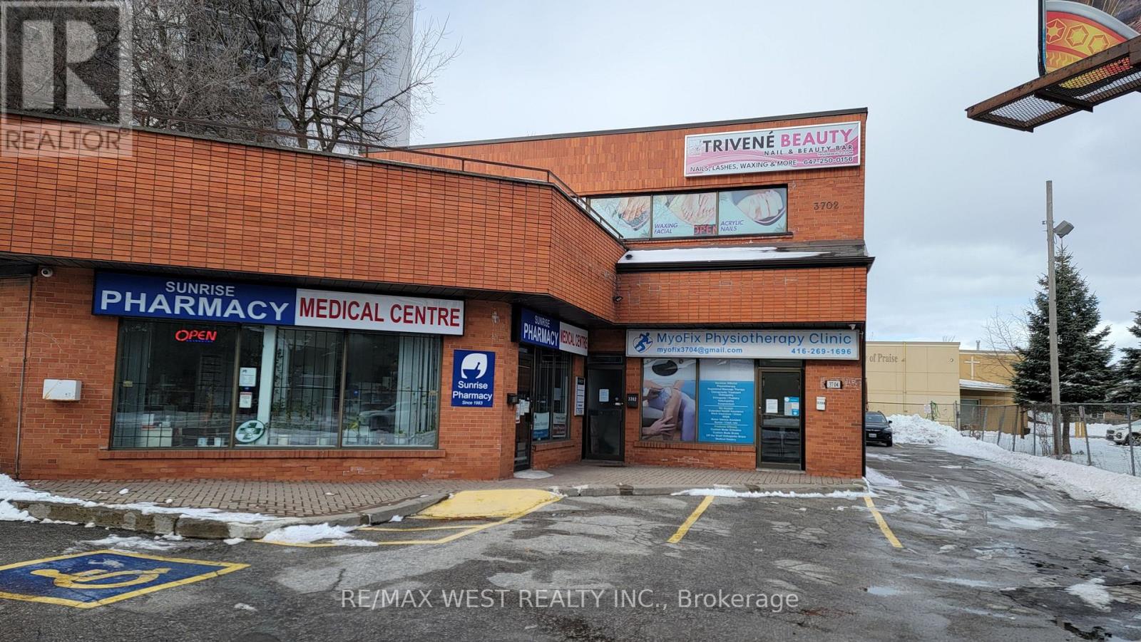 Photo 18 of 3702 Kingston Road, Toronto ON