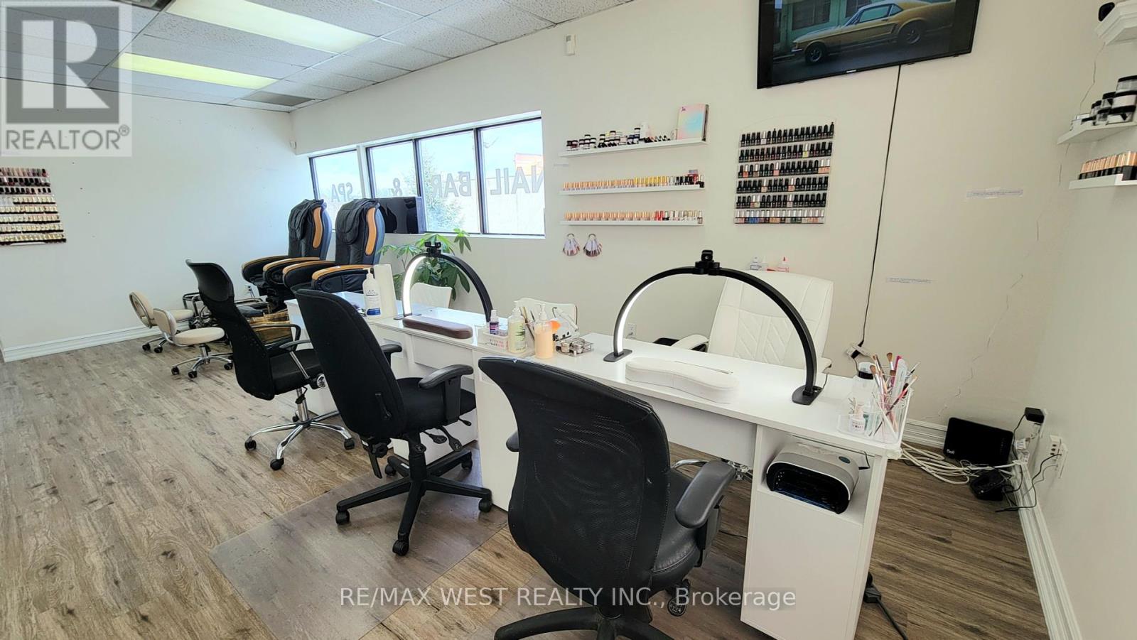 Photo 17 of 3702 Kingston Road, Toronto ON