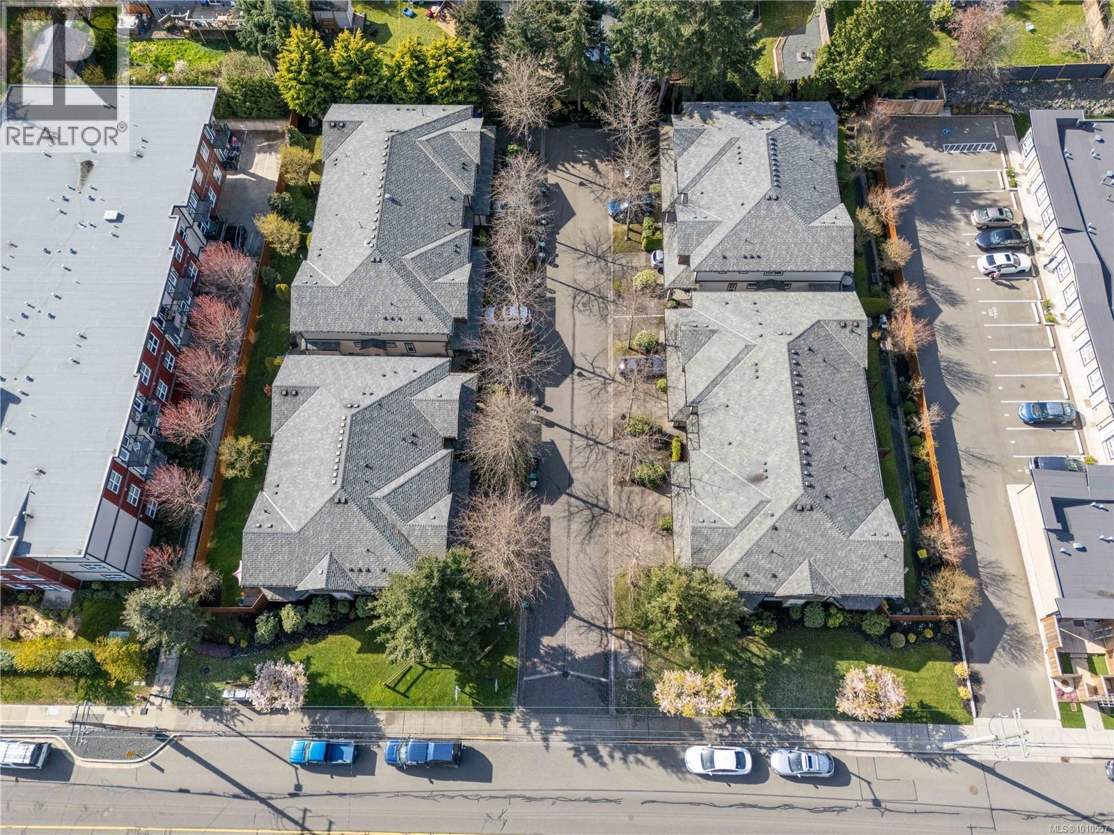 Photo 38 of 12 344 Hirst Ave, Parksville BC