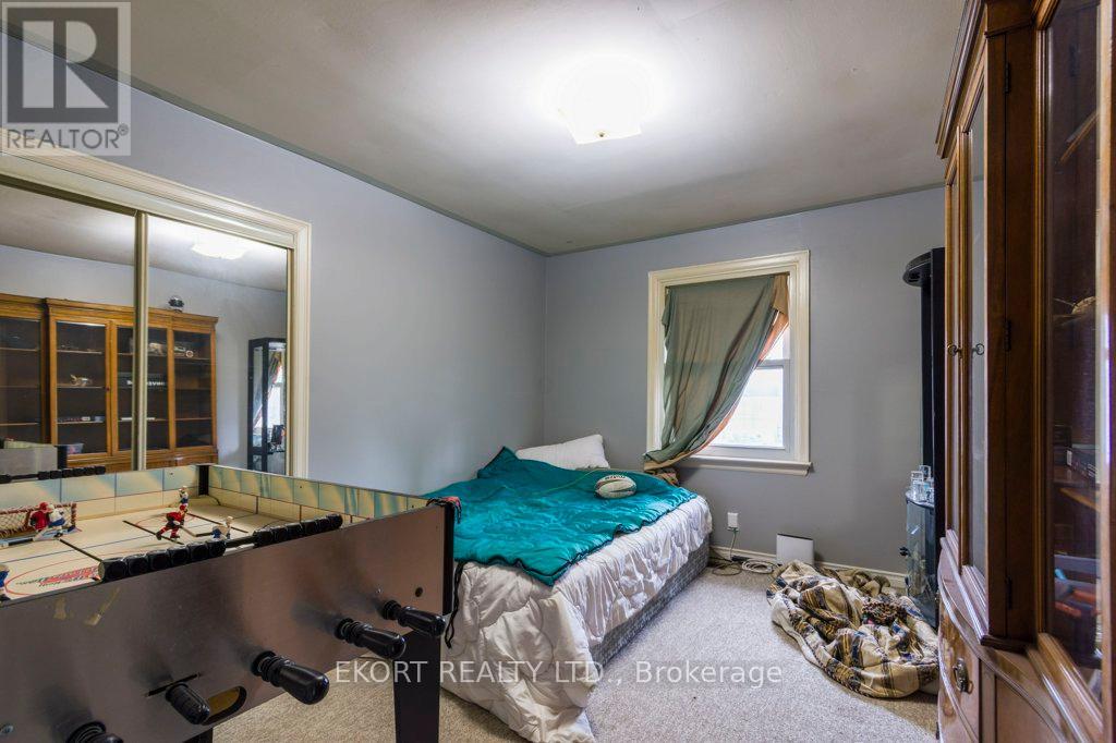 Photo 17 of 618 Ashley Street, Belleville ON