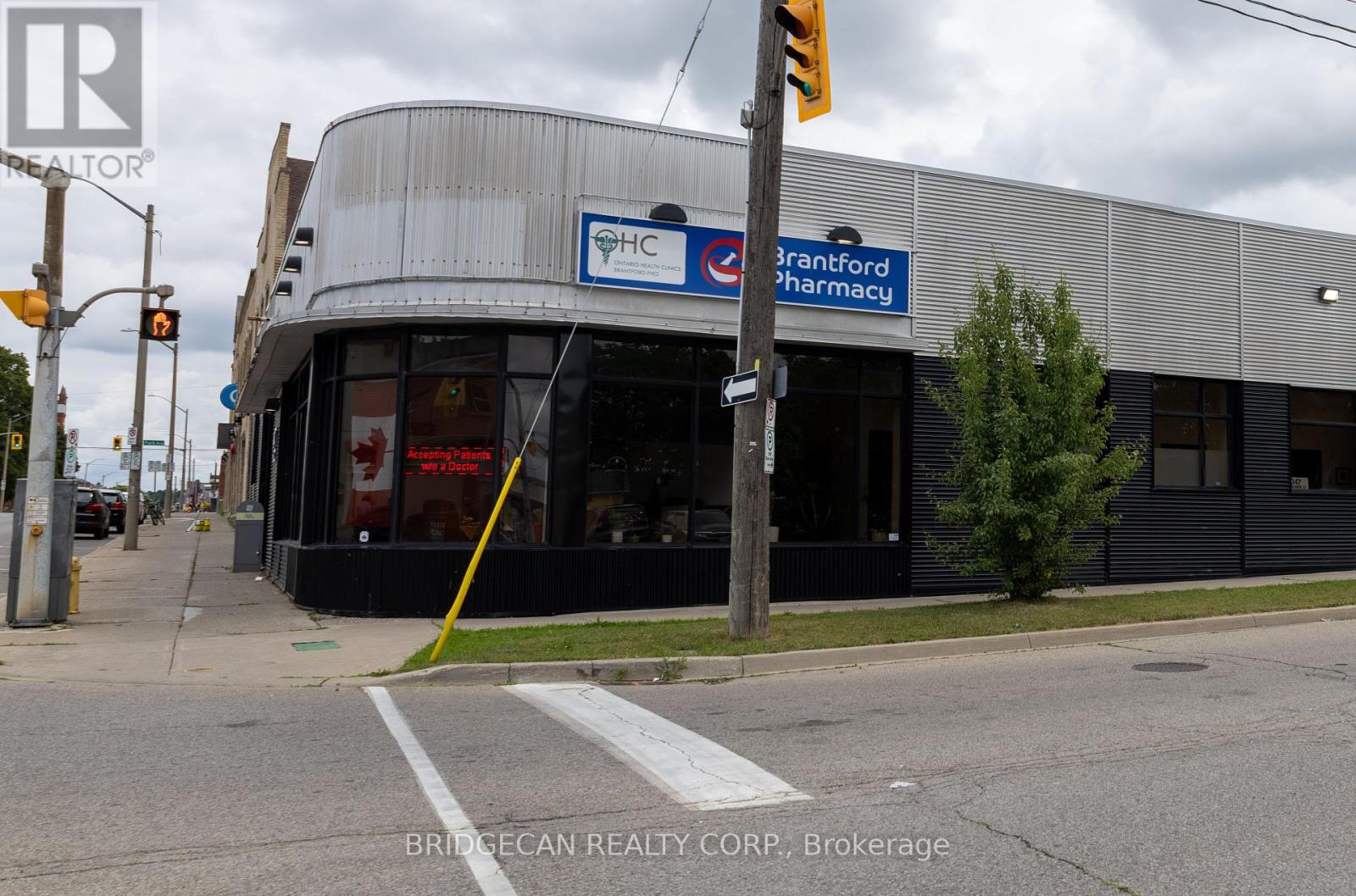 Photo 6 of 347 Colborne Street, Brantford ON