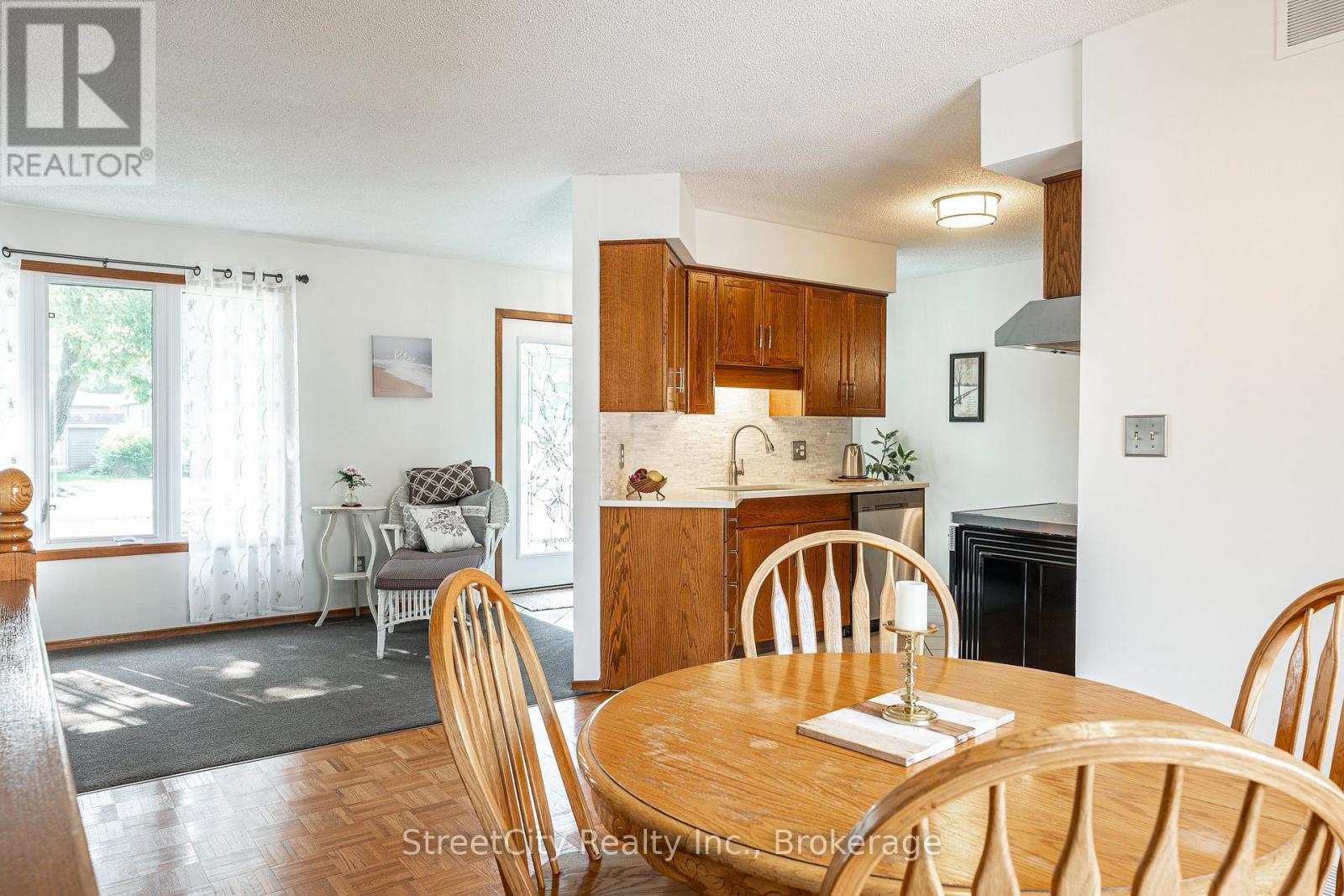 Photo 14 of 31 Cobourg Street, West Perth ON