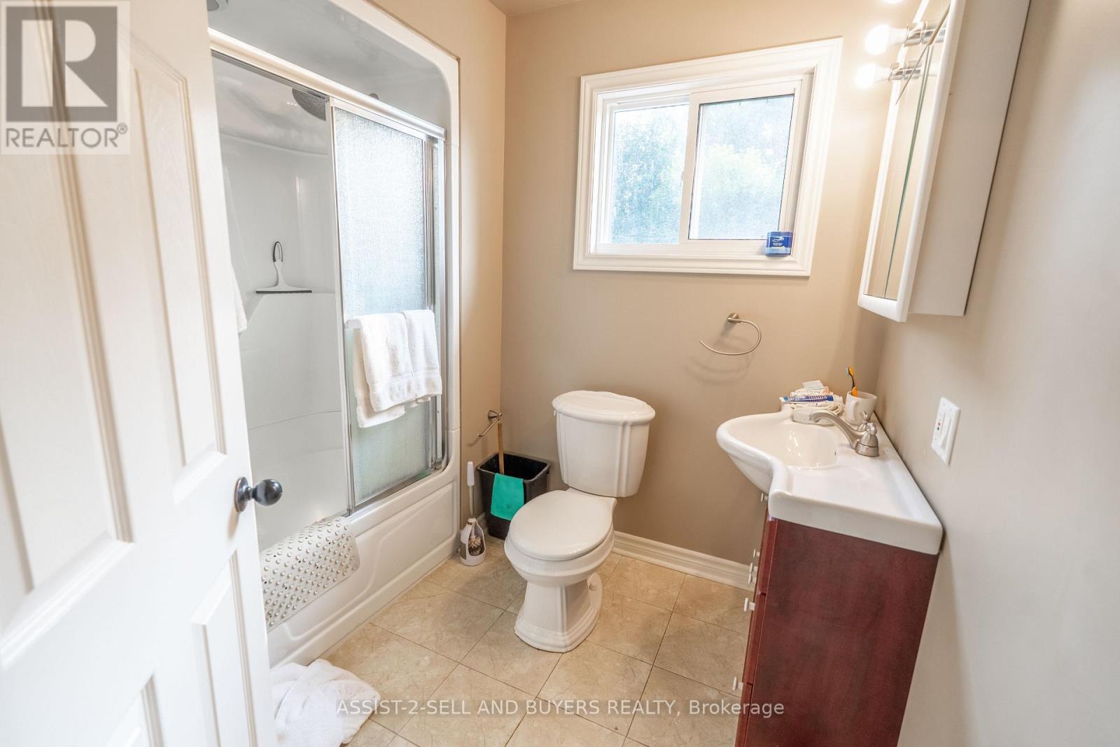 Photo 21 of 310 Westmoreland Avenue, Cornwall ON