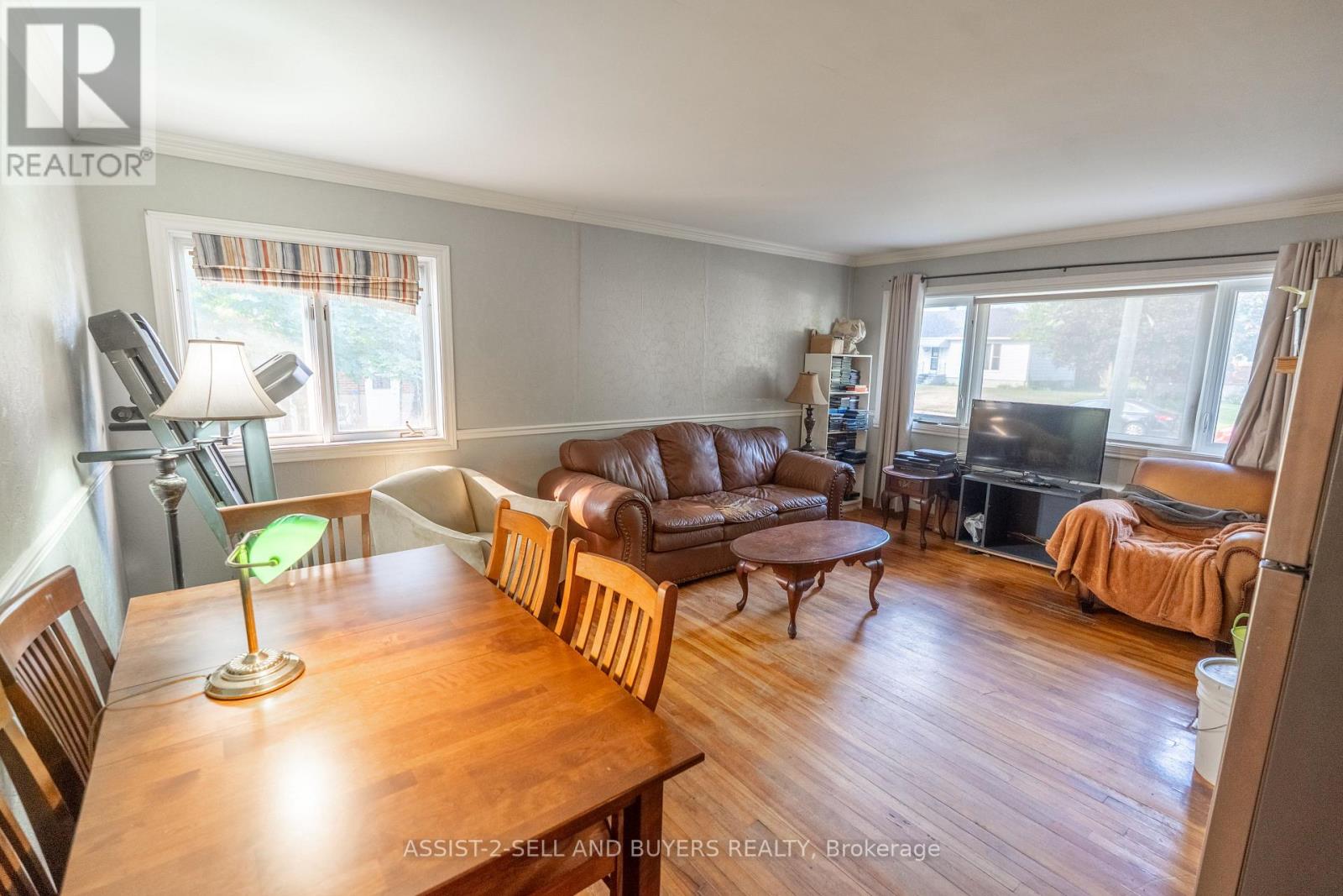 Photo 9 of 310 Westmoreland Avenue, Cornwall ON