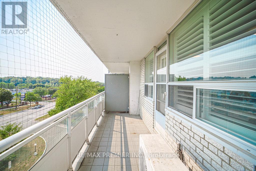 Photo 25 of 511 3460 Keele Street W, Toronto ON