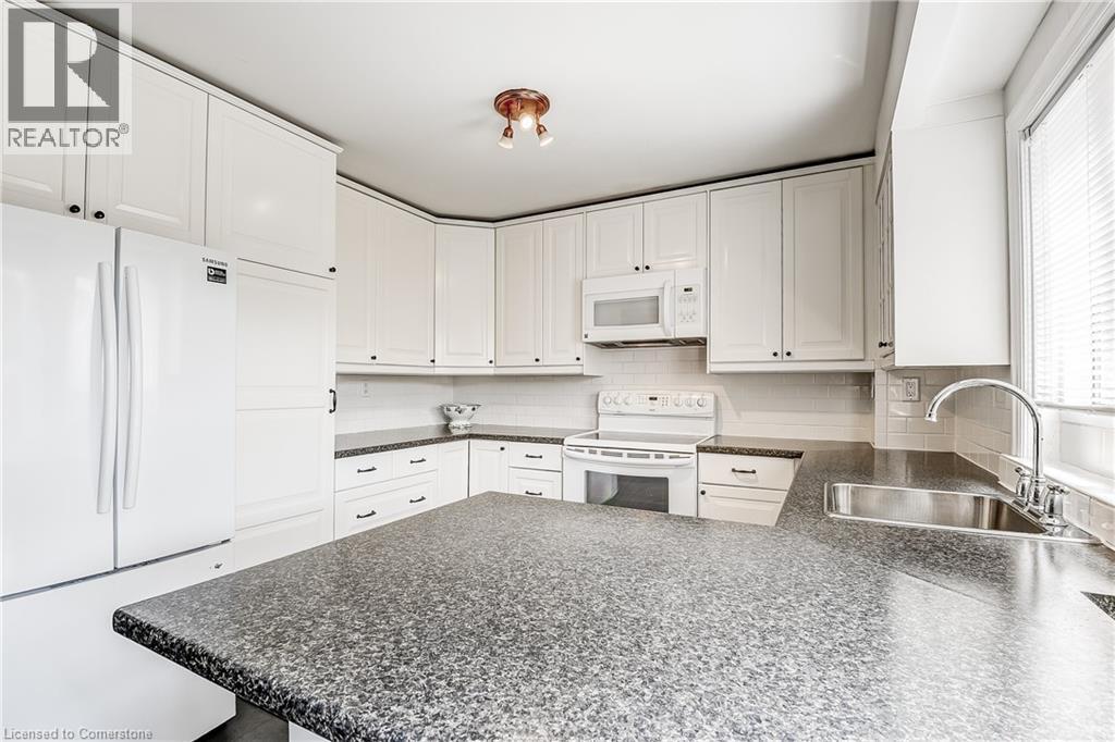 Photo 17 of 235 Bronte Street S Unit 69, Milton ON