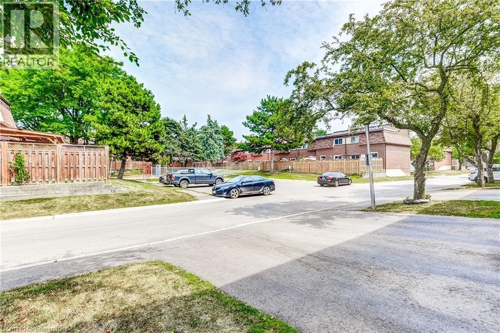 Photo 43 of 235 Bronte Street S Unit 69, Milton ON