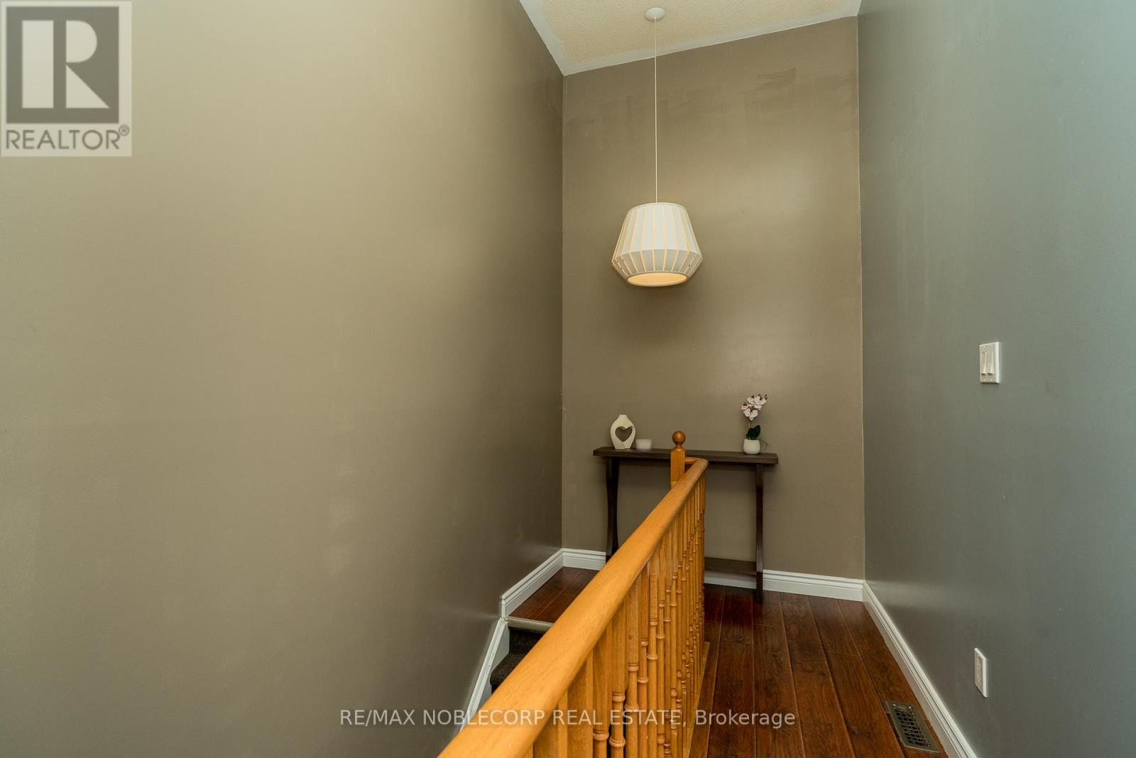 Photo 14 of 100 107 Bristol Road E, Mississauga ON