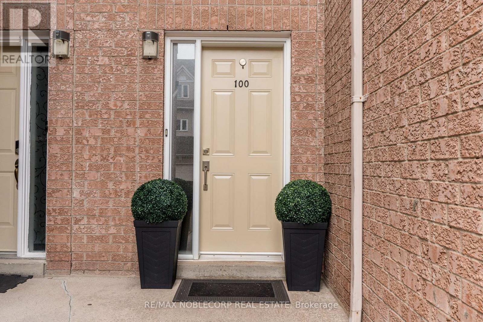 Photo 3 of 100 107 Bristol Road E, Mississauga ON
