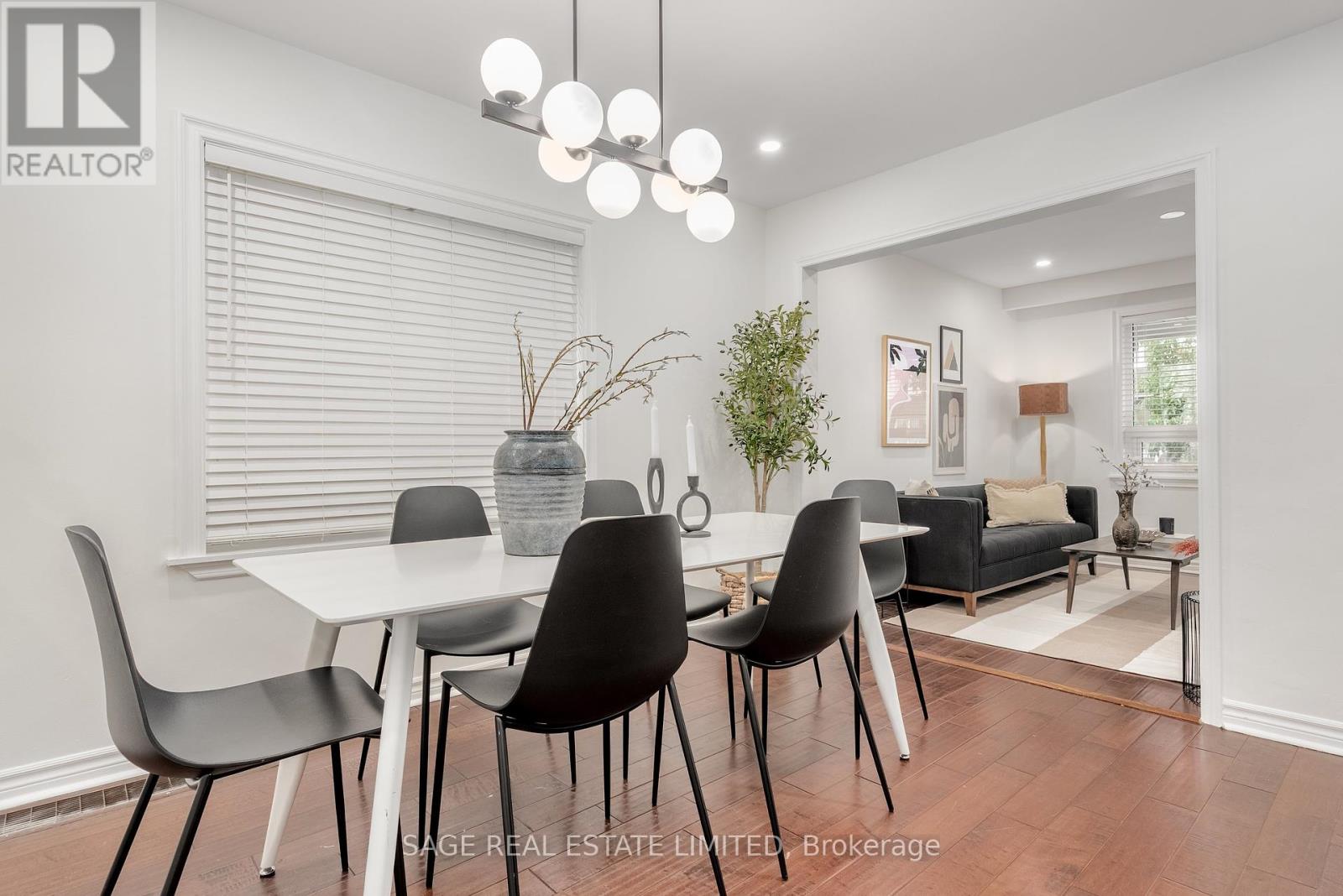 Photo 10 of 253 Mcroberts Avenue, Toronto ON
