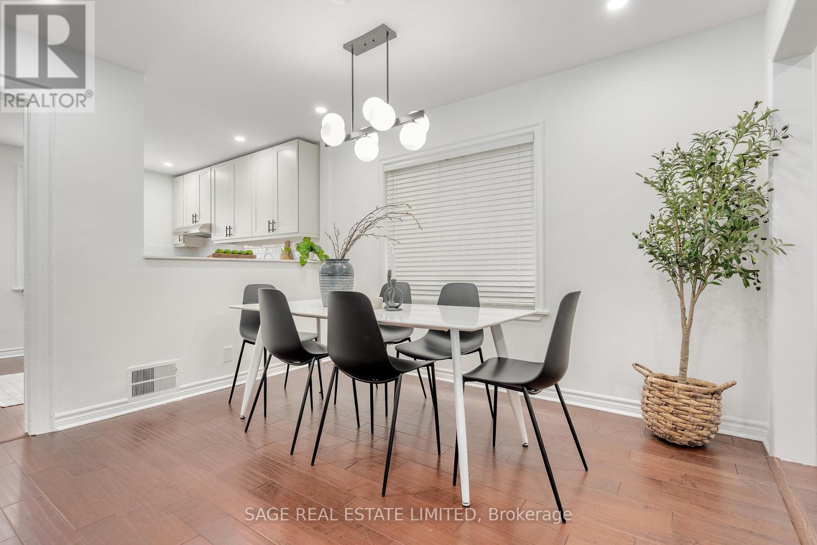 Photo 11 of 253 Mcroberts Avenue, Toronto ON