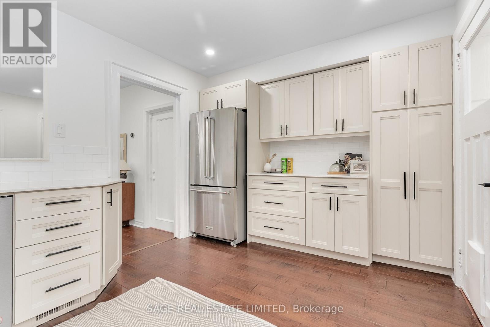 Photo 17 of 253 Mcroberts Avenue, Toronto ON
