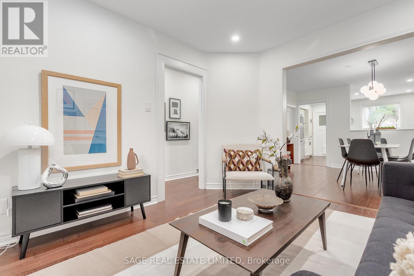Photo 6 of 253 Mcroberts Avenue, Toronto ON