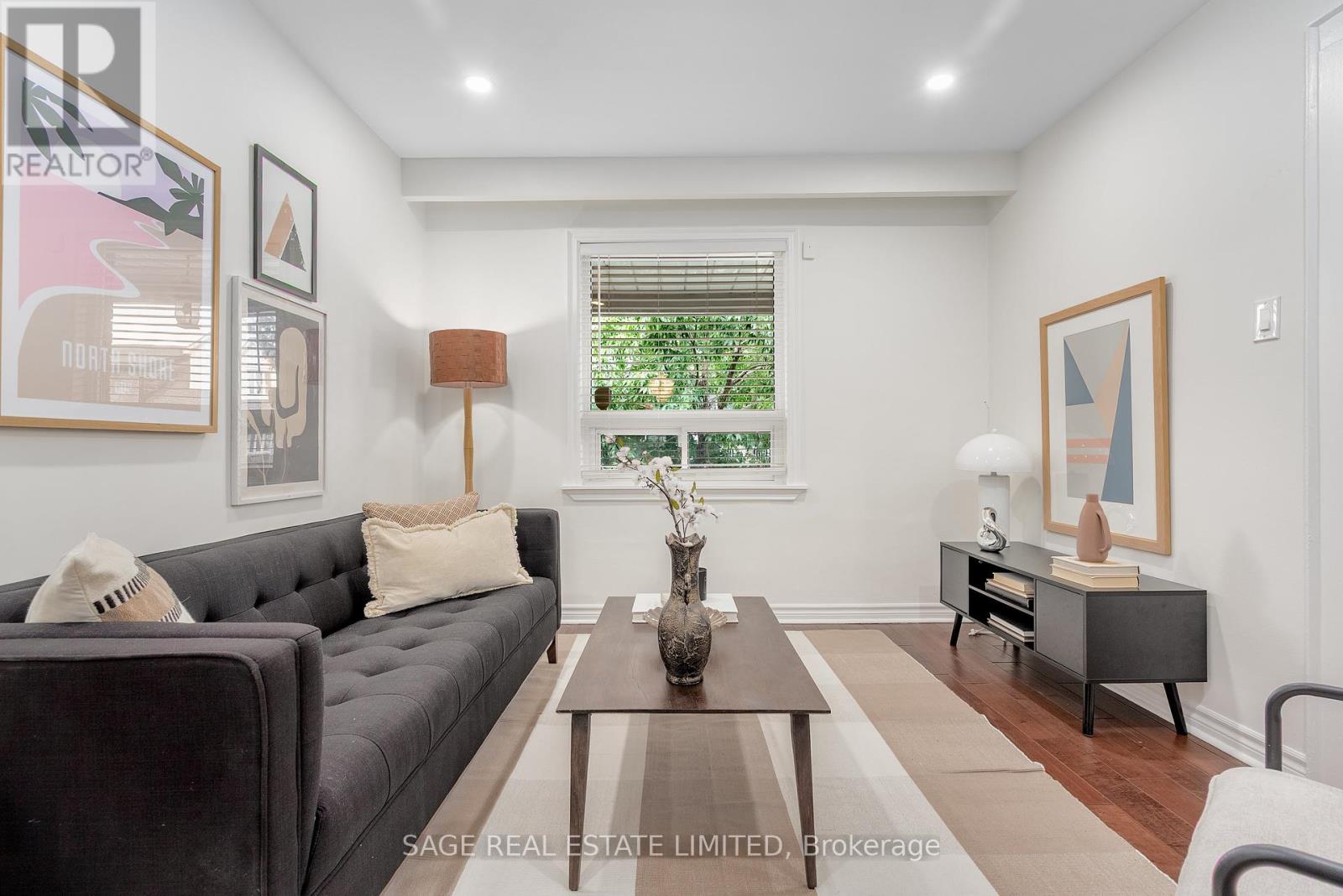 Photo 8 of 253 Mcroberts Avenue, Toronto ON