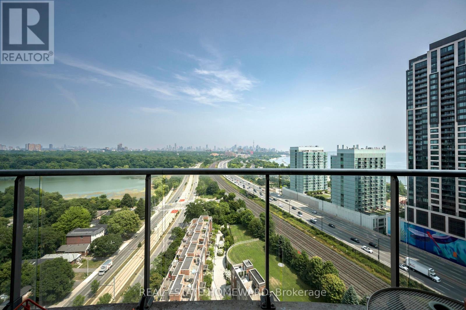 Photo 20 of 2107 15 Windermere Avenue, Toronto ON