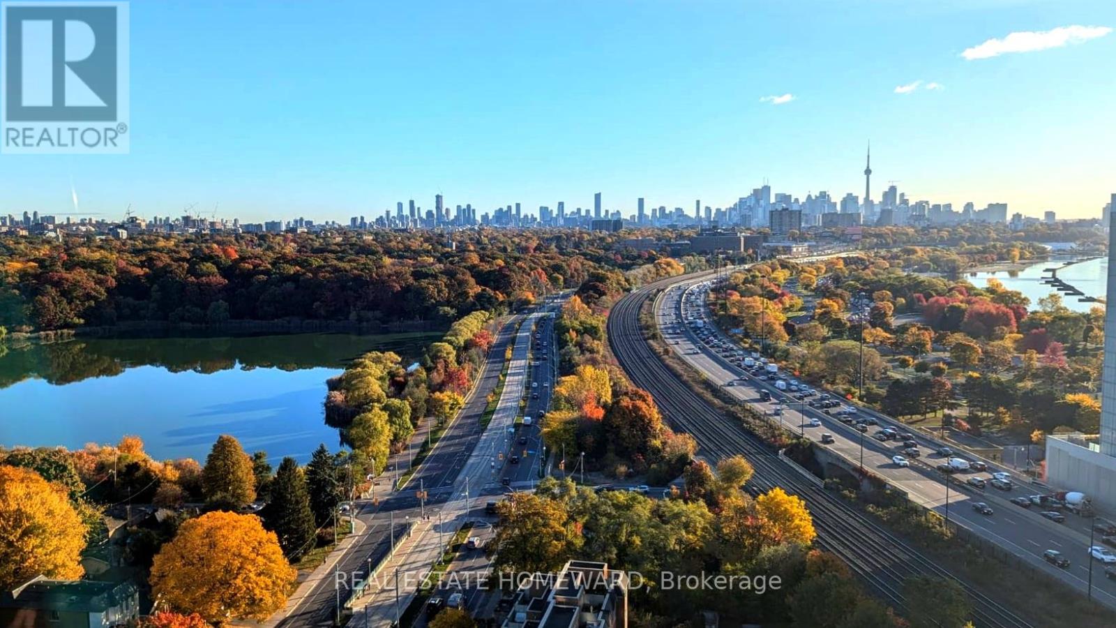 Photo 15 of 2107 15 Windermere Avenue, Toronto ON