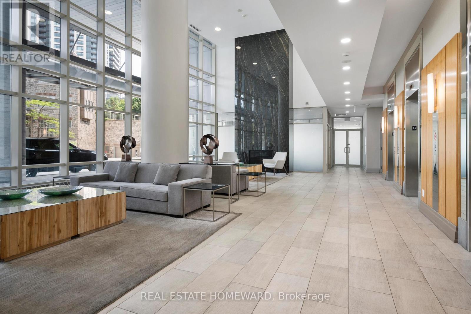 Photo 7 of 2107 15 Windermere Avenue, Toronto ON
