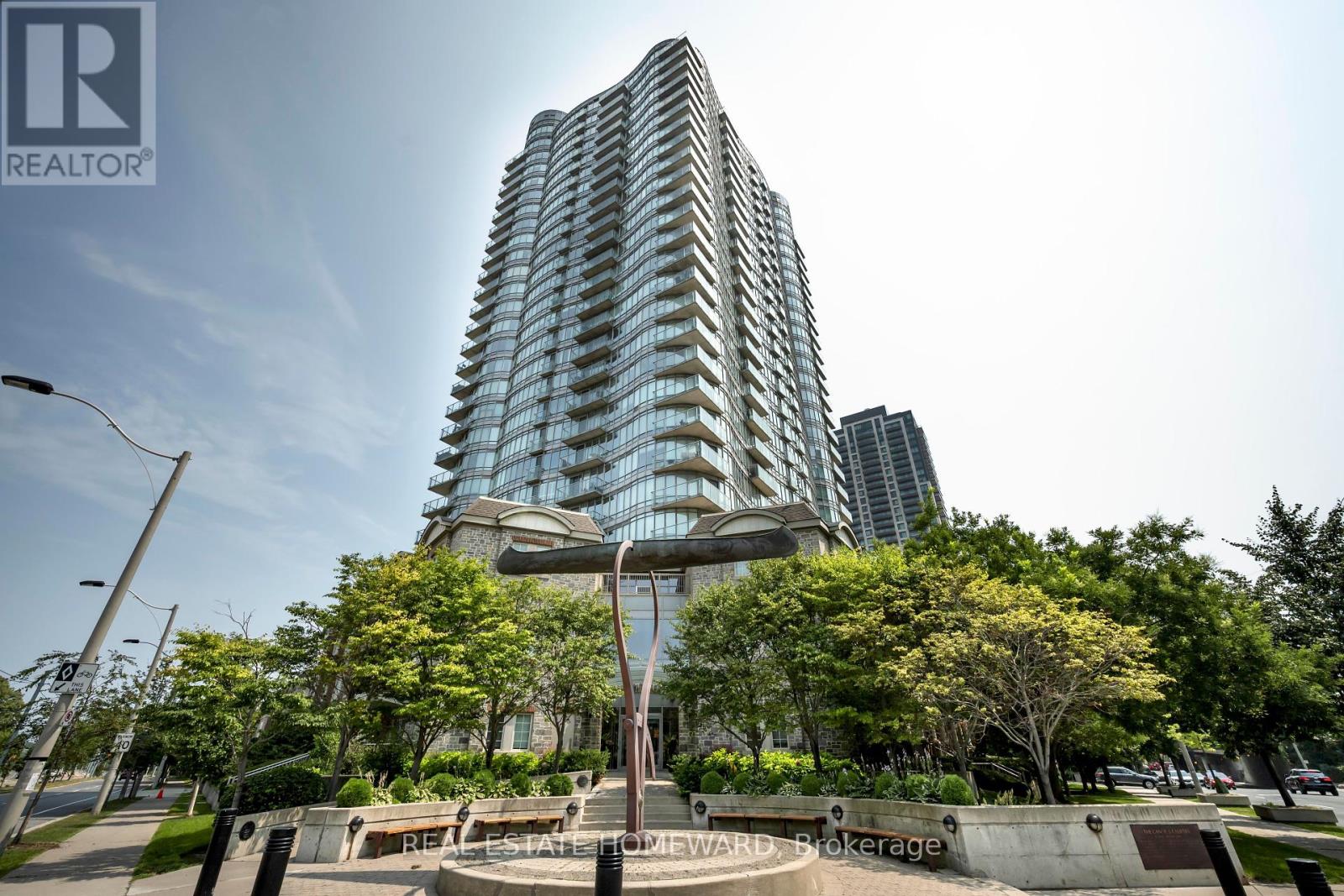 Photo 36 of 2107 15 Windermere Avenue, Toronto ON