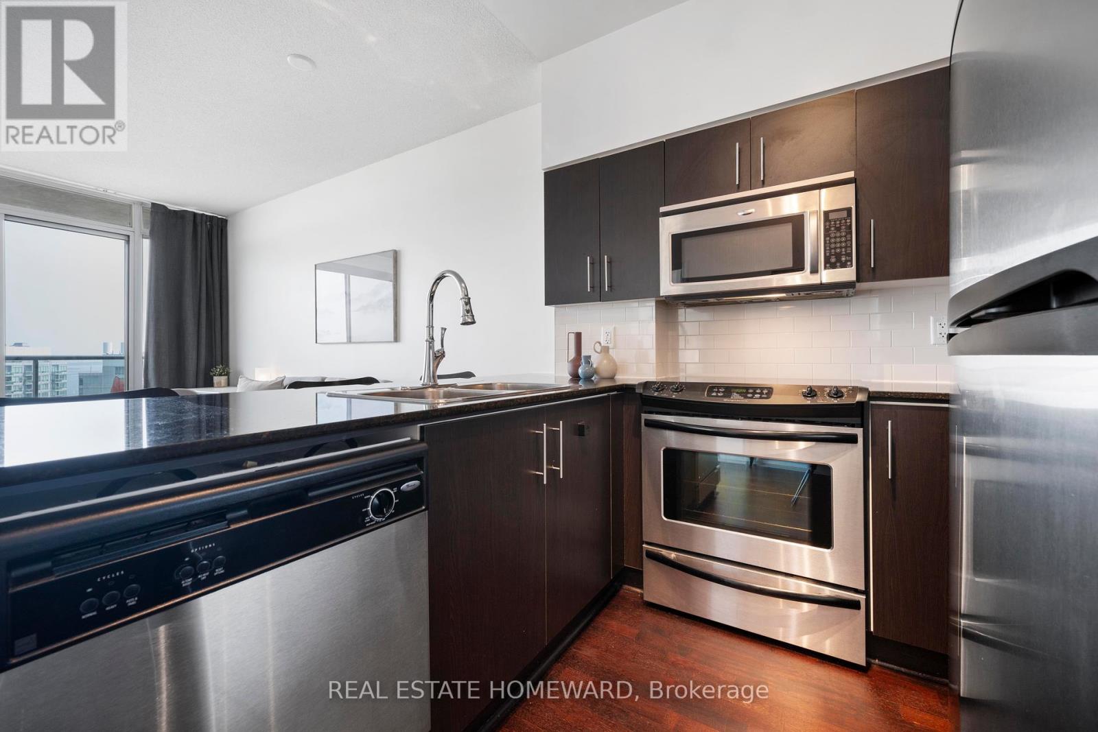 Photo 9 of 2107 15 Windermere Avenue, Toronto ON