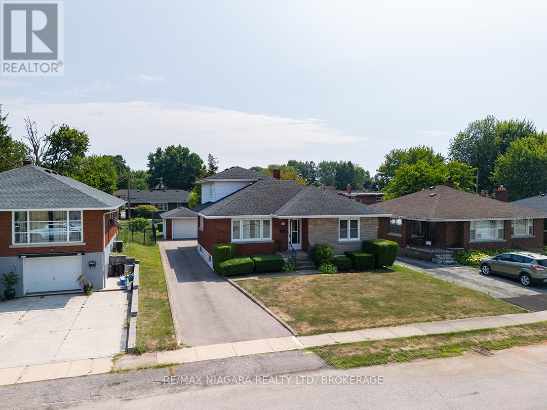 Photo 39 of 22 South Crescent, Port Colborne ON