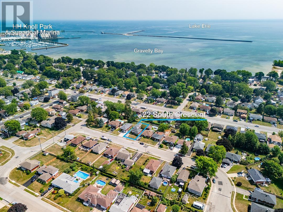 Photo 38 of 22 South Crescent, Port Colborne ON