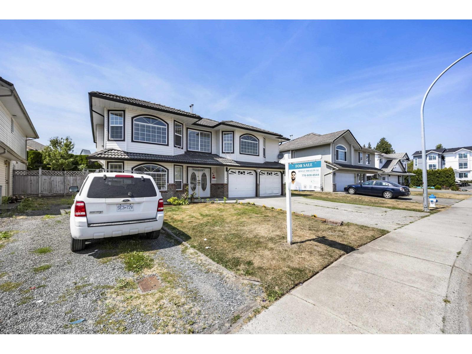 Photo 3 of 30516 Robin Drive, Abbotsford BC