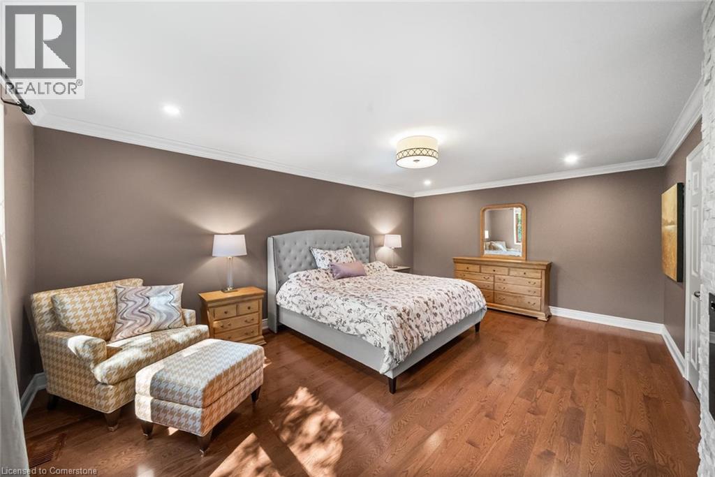 Photo 23 of 2262 Constance Drive, Oakville ON