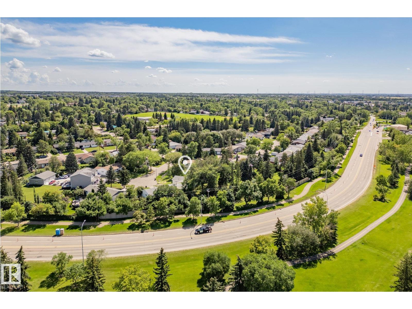 Photo 13 of 102 Maple Co, Sherwood Park AB