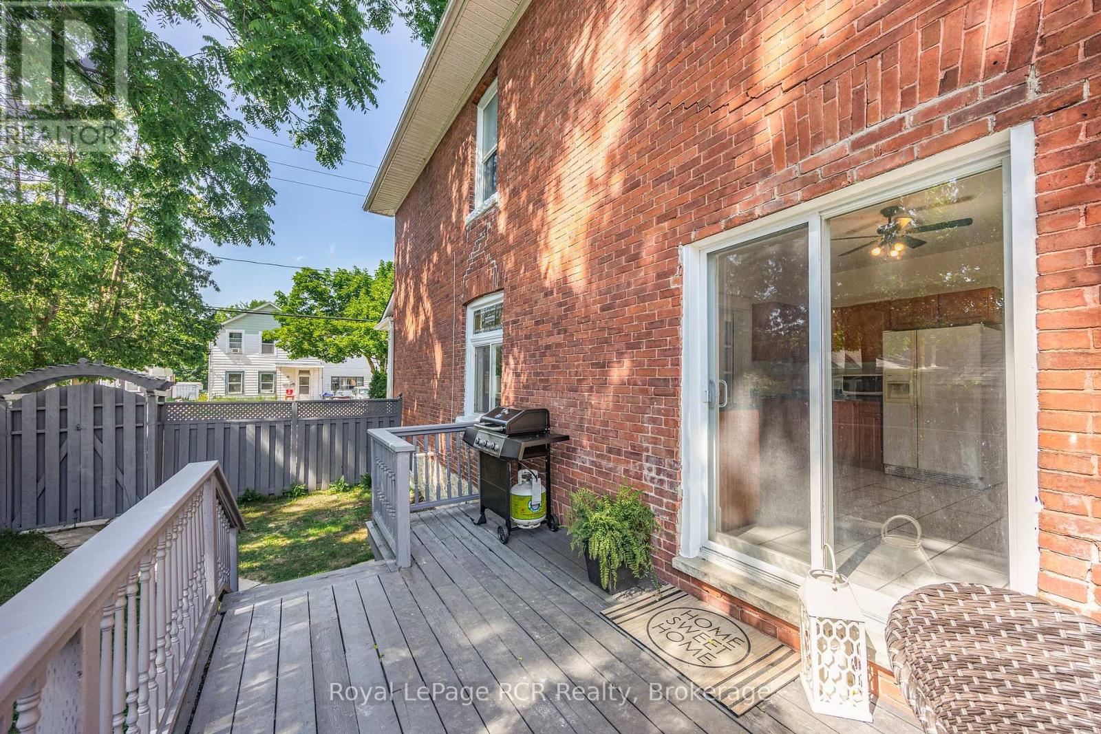 Photo 19 of 130 Second Street, Collingwood ON