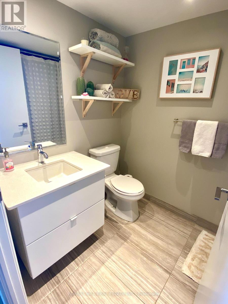 Photo 7 of E 1305 555 Wilson Avenue, Toronto ON