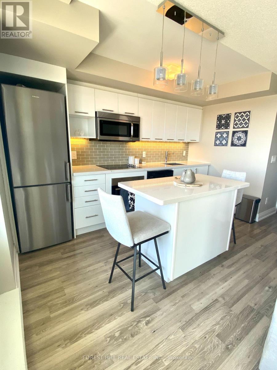 Photo 5 of E 1305 555 Wilson Avenue, Toronto ON