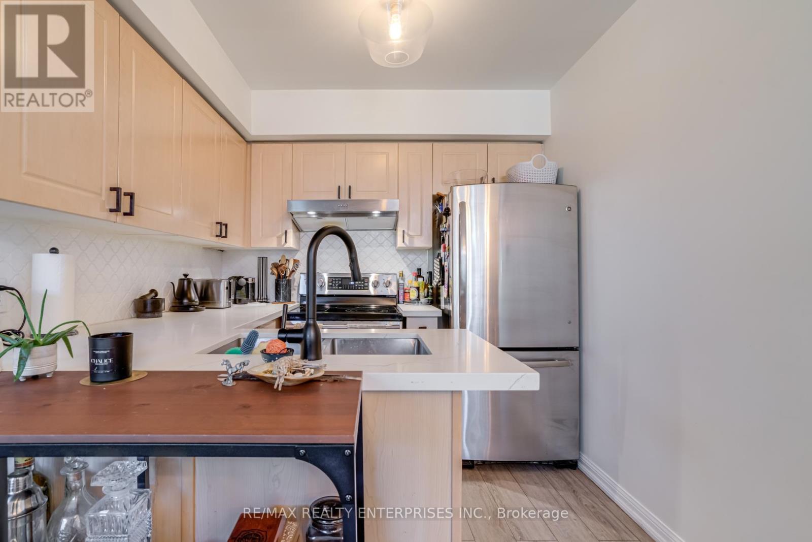 Photo 21 of 4106 41 Sudbury Street, Toronto ON