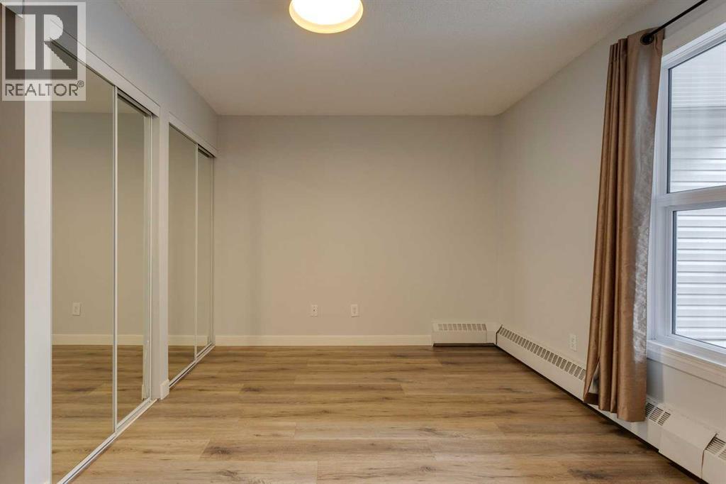 Photo 4 of 310 2204 1 Street Sw, Calgary AB