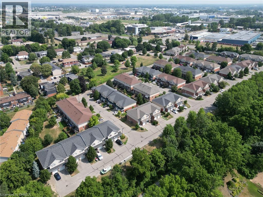 Photo 16 of 20 Mcconkey Crescent Unit 115, Brantford ON