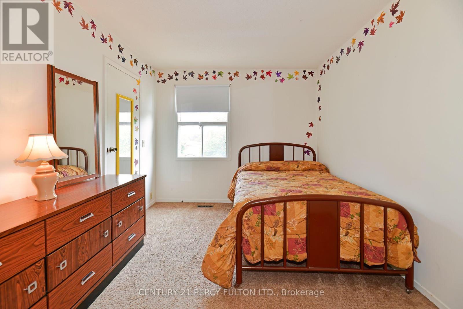 Photo 21 of 74 John Stoner Drive, Toronto ON