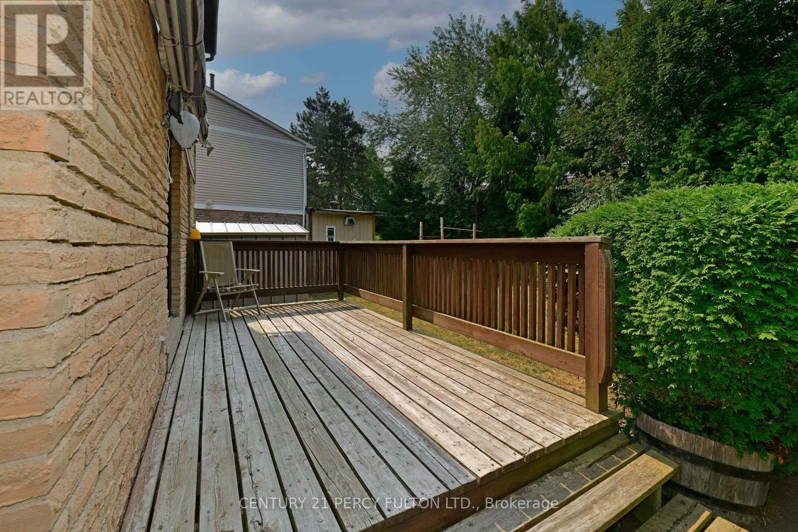 Photo 18 of 74 John Stoner Drive, Toronto ON