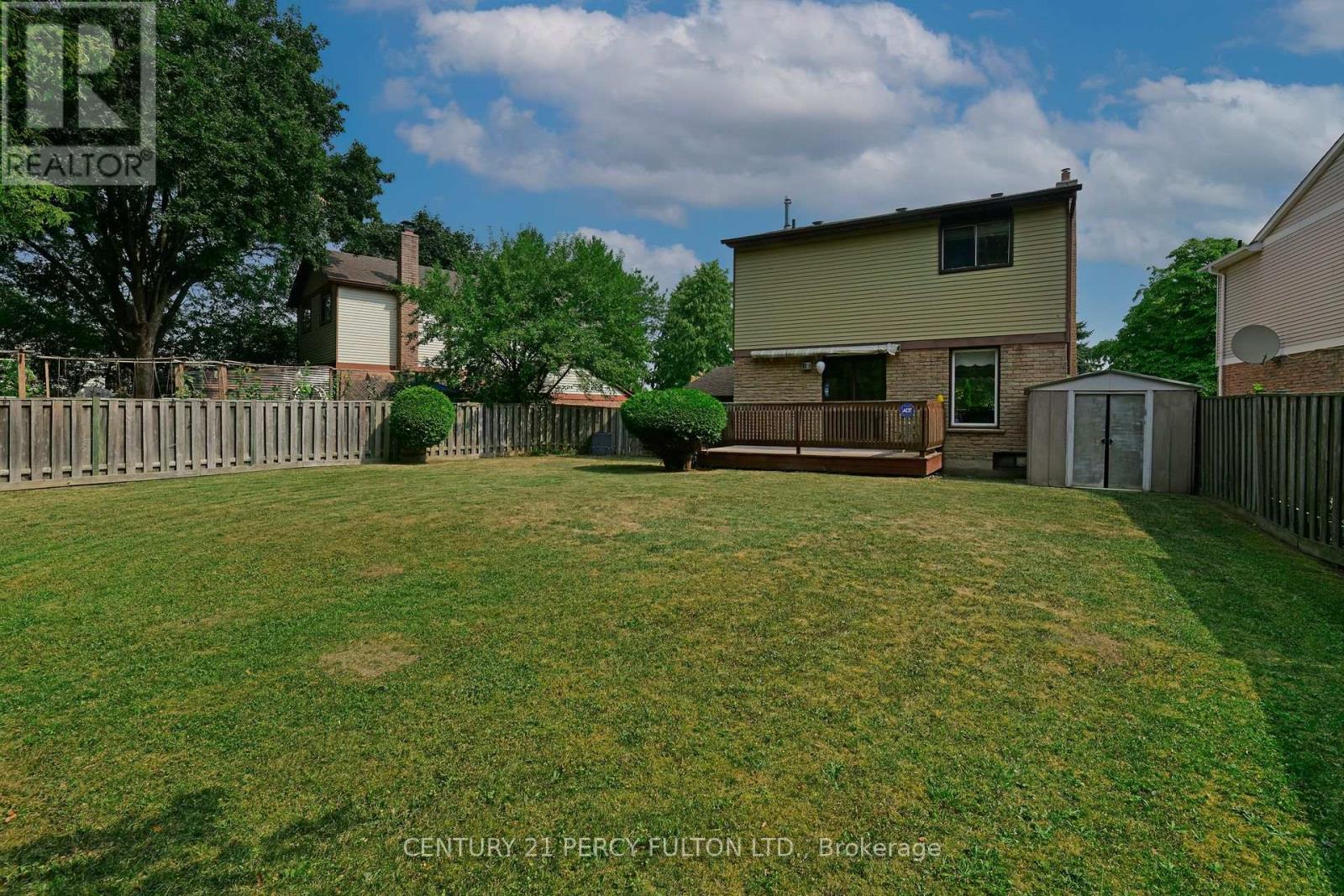 Photo 5 of 74 John Stoner Drive, Toronto ON
