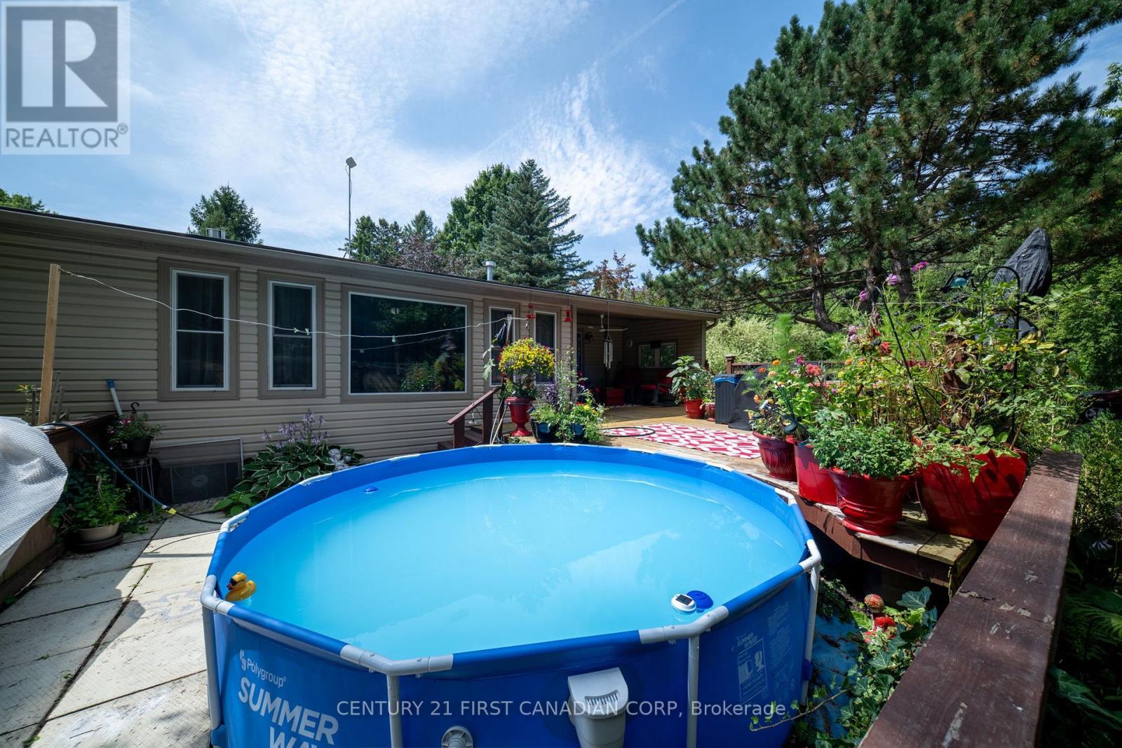 Photo 18 of 21084 Riverview Drive, Thames Centre ON
