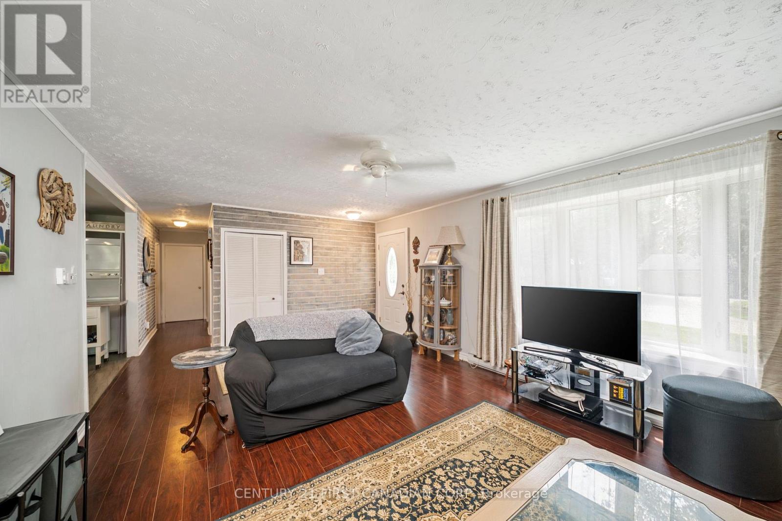 Photo 24 of 21084 Riverview Drive, Thames Centre ON
